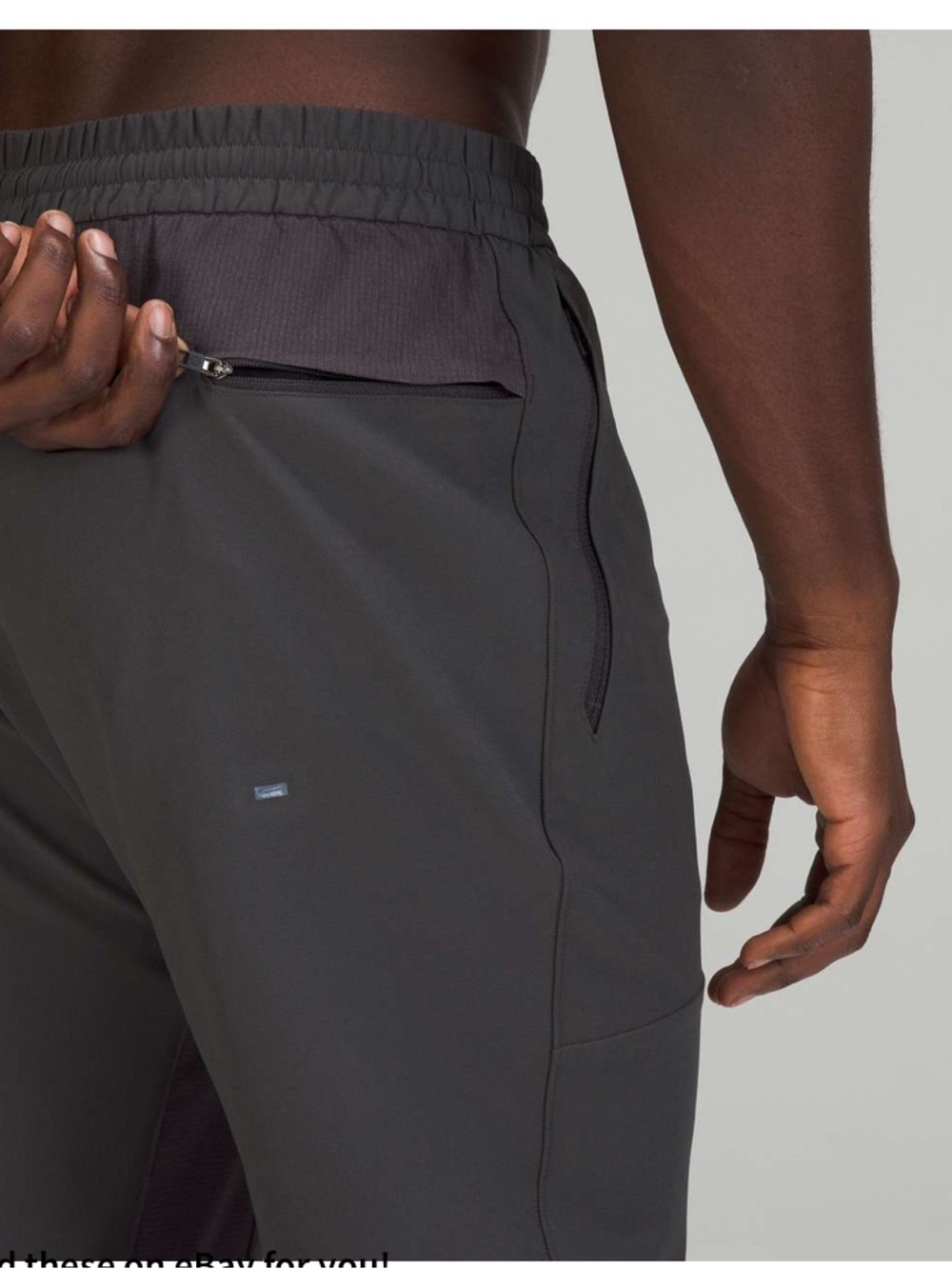 Lululemon License to Train Jogger
Graphite Grey